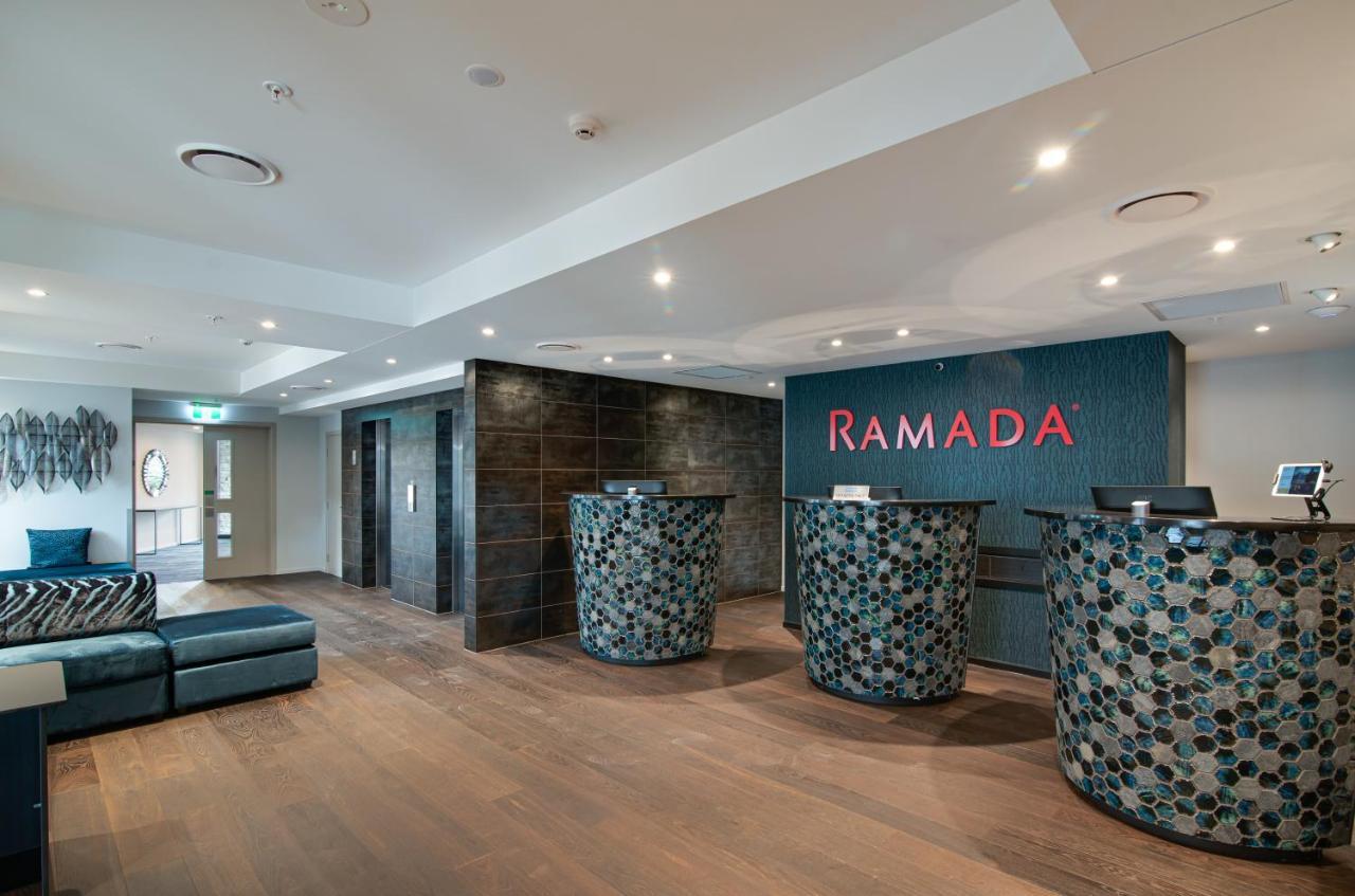 Ramada By Wyndham Queenstown Central Exteriér fotografie