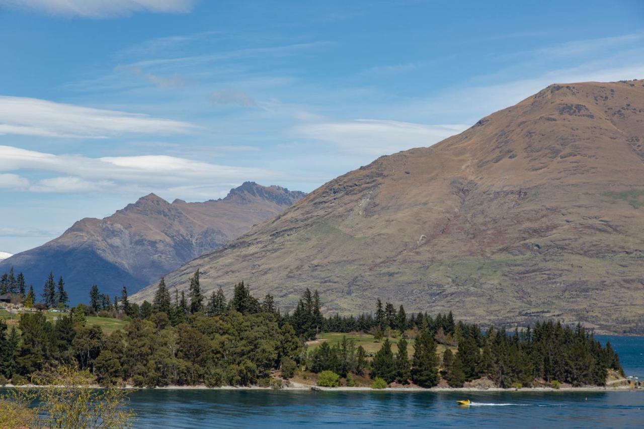 Ramada By Wyndham Queenstown Central Exteriér fotografie