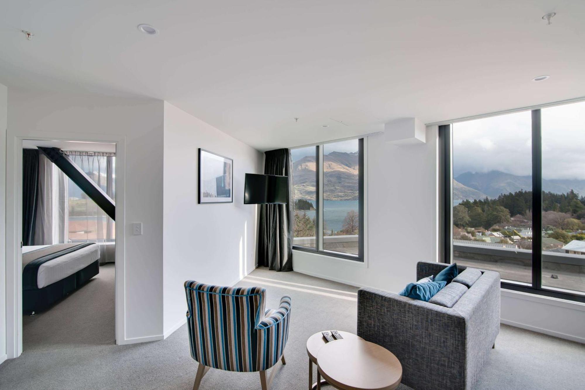 Ramada By Wyndham Queenstown Central Exteriér fotografie