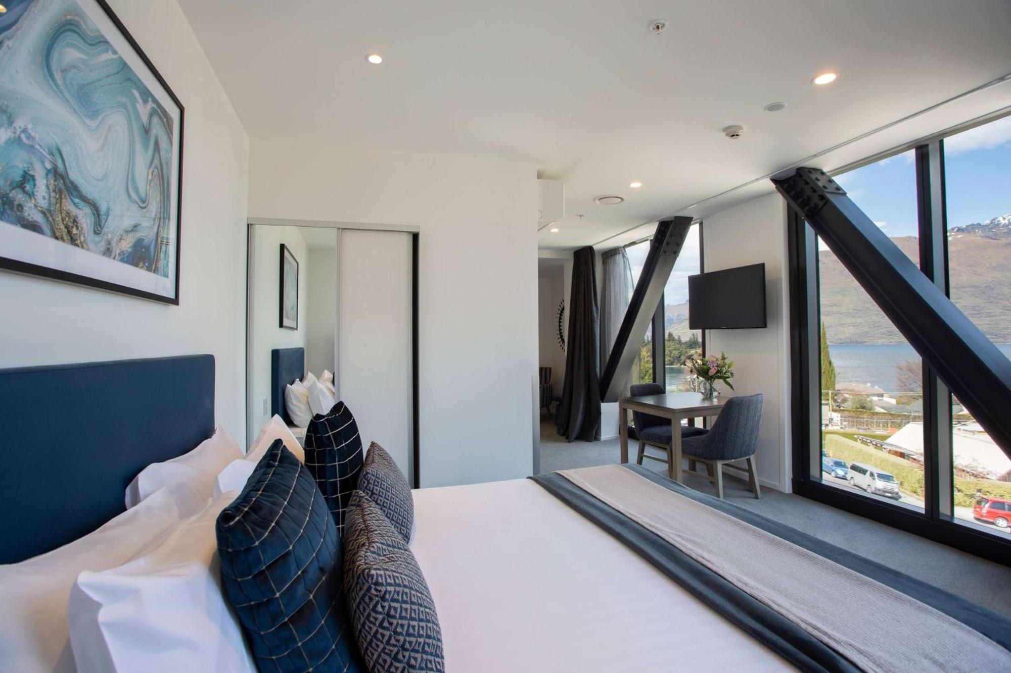 Ramada By Wyndham Queenstown Central Exteriér fotografie