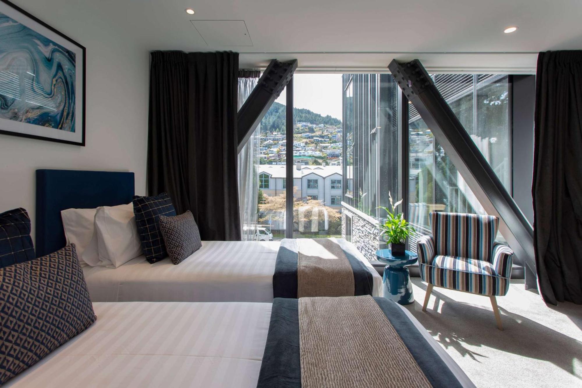 Ramada By Wyndham Queenstown Central Exteriér fotografie