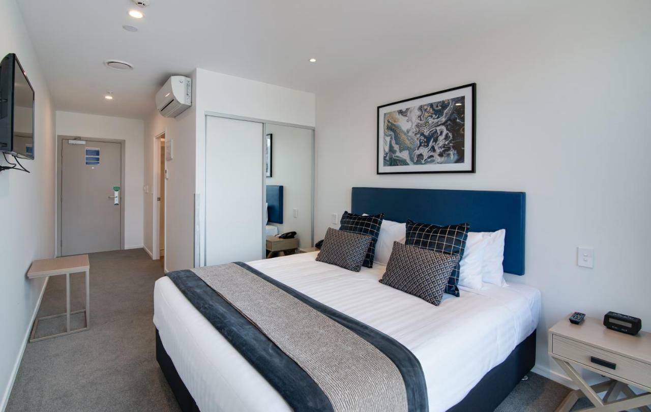 Ramada By Wyndham Queenstown Central Exteriér fotografie